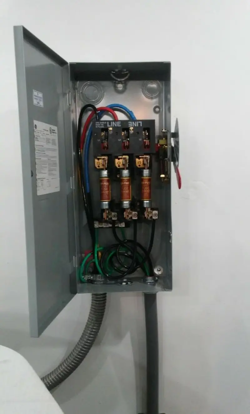 Three-phase disconnect switch installed for Electrical Wiring & Rewiring in Camp Verde